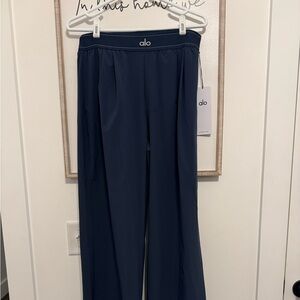 ALO Yoga Suit Up Trouser Pants Navy Size M